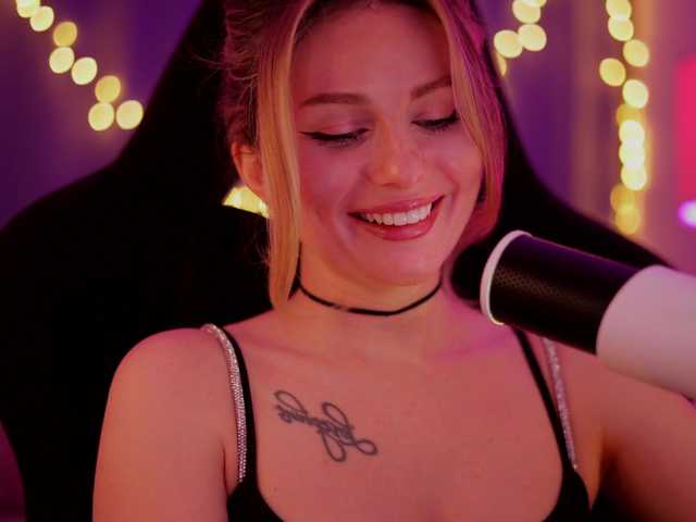 DianaMurr's BongaCams show and profile