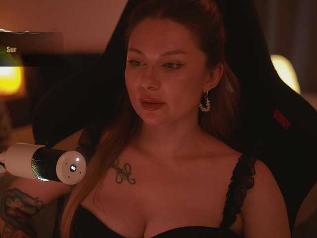 D_i_aM live webcam show