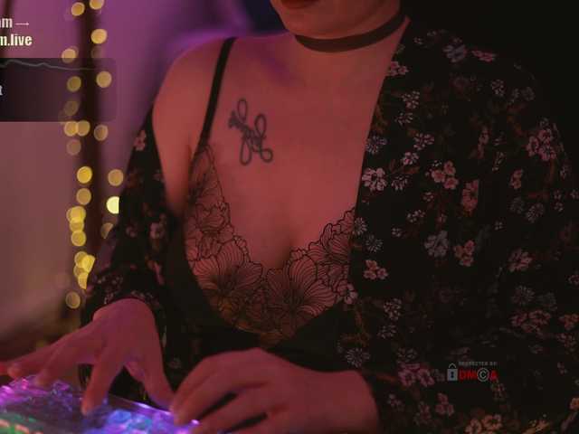 D_i_aM