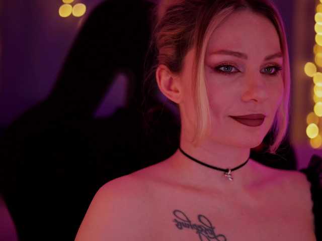 DianaMurr's BongaCams show and profile