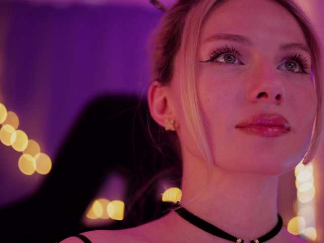 DianaMurr's BongaCams show and profile