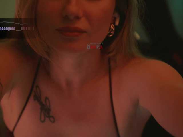 D_i_aM live webcam show