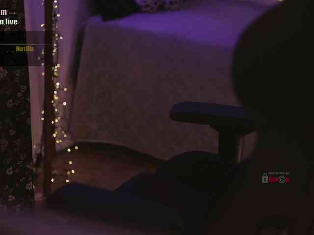 D_i_aM webcam