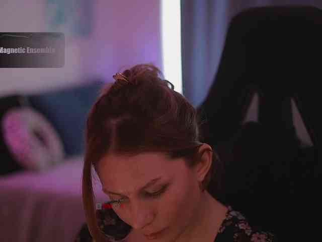 D_i_am's cam show statistics and live stream