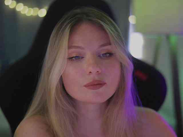 D_i_aM webcam