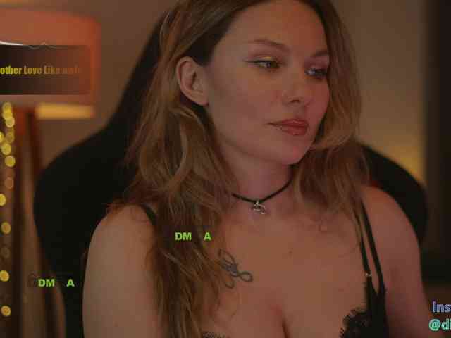 D_i_aM webcam