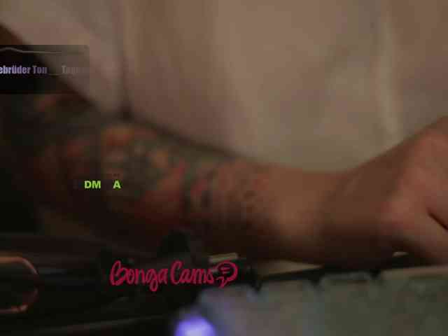 D_i_aM webcam