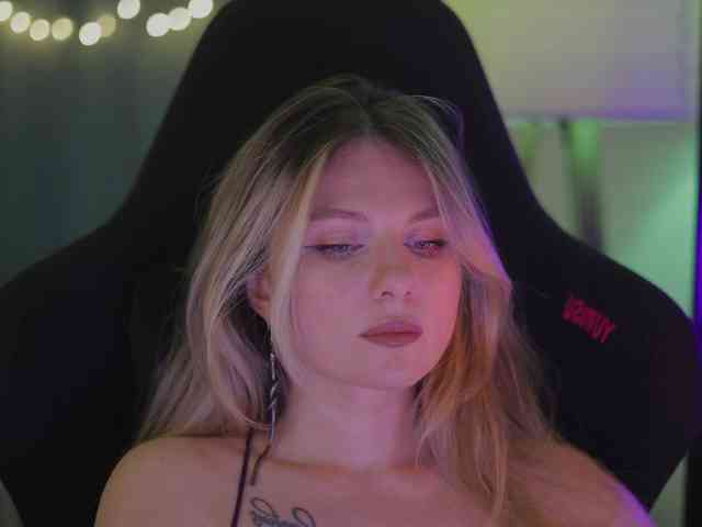 D_i_aM webcam