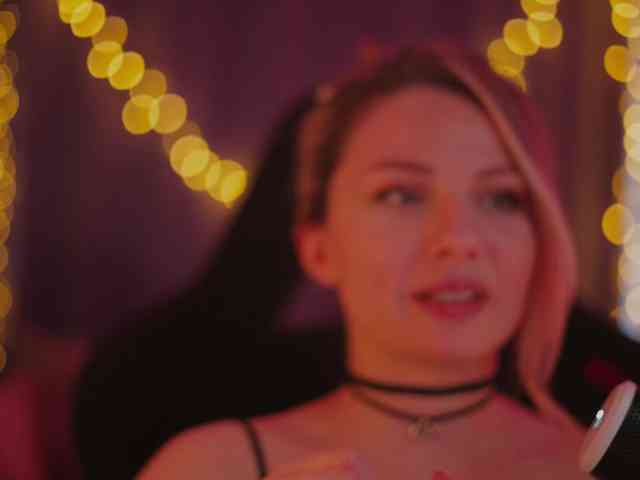 D_i_aM webcam