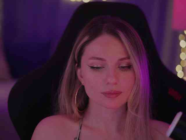 D_i_aM webcam