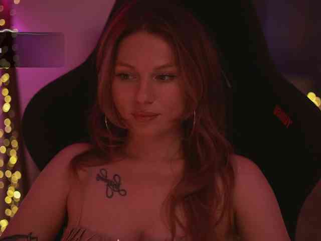 D_i_aM webcam