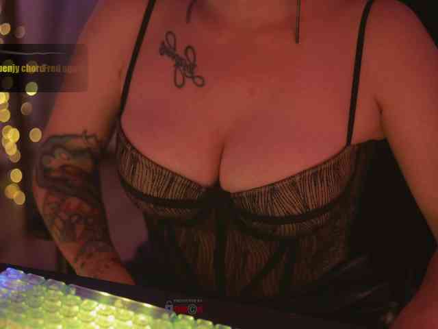 D_i_aM webcam