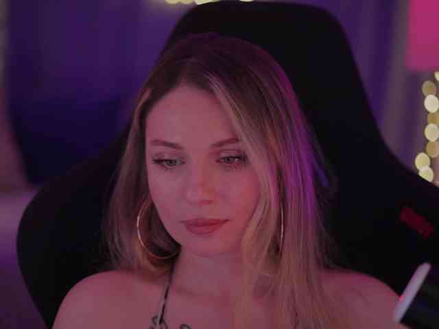 D_i_aM webcam