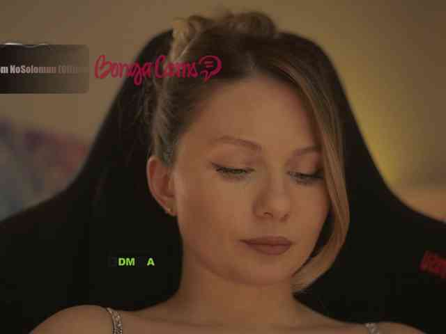 D_i_aM webcam