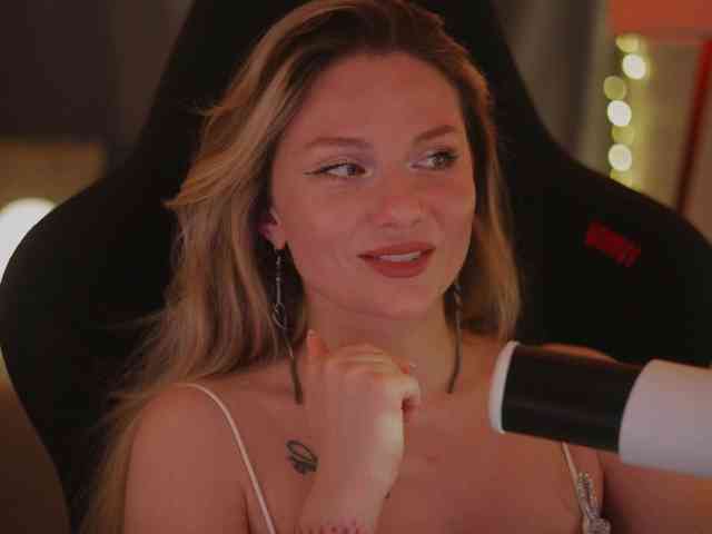 DianaMurr Live Webcam on BongaCams