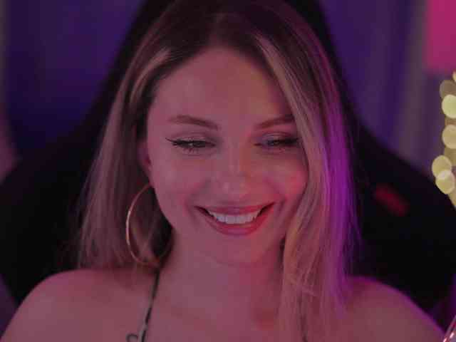 D_i_aM webcam