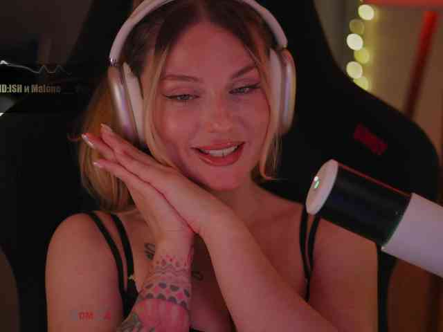 D_i_aM webcam