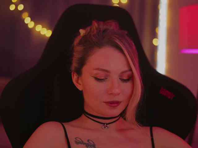 D_i_aM webcam