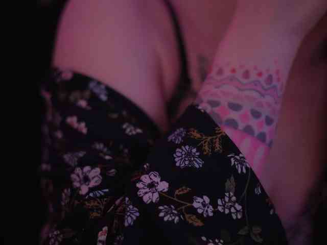 D_i_aM webcam