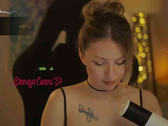 D_i_aM webcam