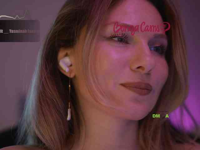 D_i_aM webcam