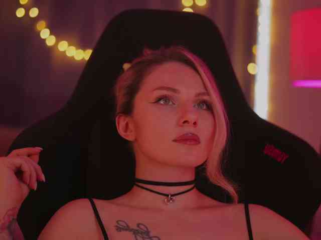 D_i_aM