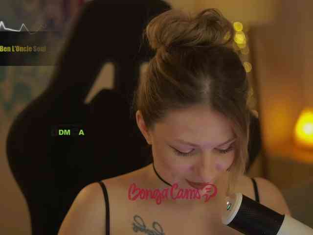 D_i_aM webcam