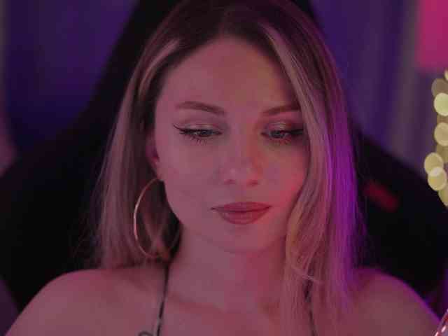 D_i_aM webcam