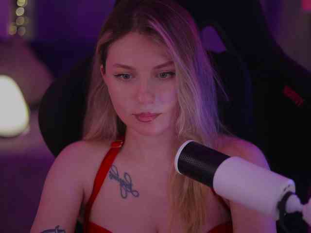 D_i_aM webcam