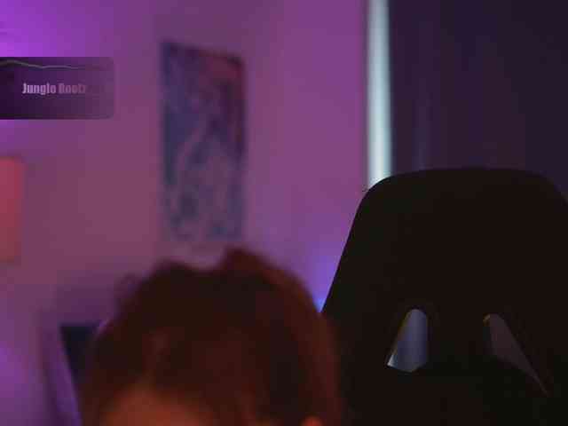 D_i_aM webcam