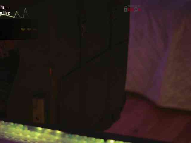 D_i_aM webcam