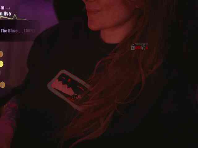 D_i_aM webcam