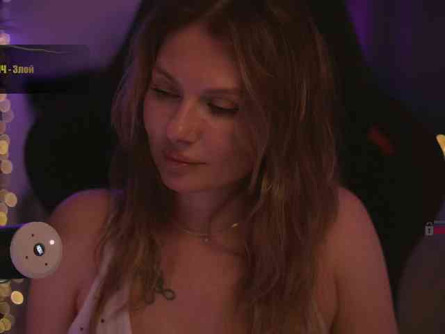 D_i_aM webcam
