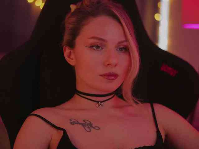 D_i_aM webcam