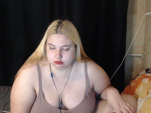 Boolochkaa live cam on BongaCams
