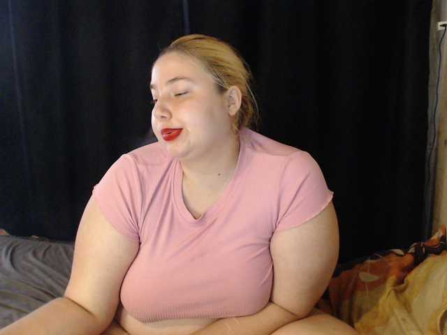 Boolochkaa live cam on BongaCams