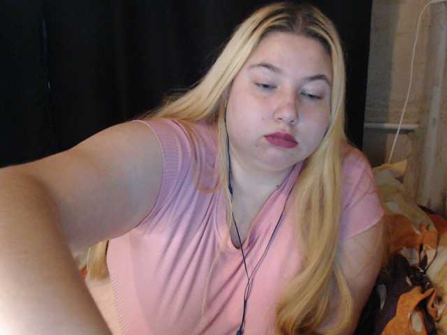 Boolochkaa live cam on BongaCams