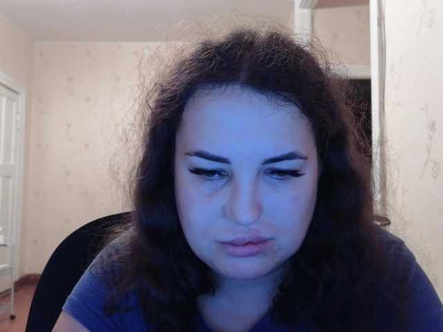 Vlada-13 live cam on BongaCams