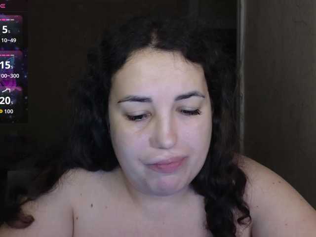 Vlada-13 live cam on BongaCams
