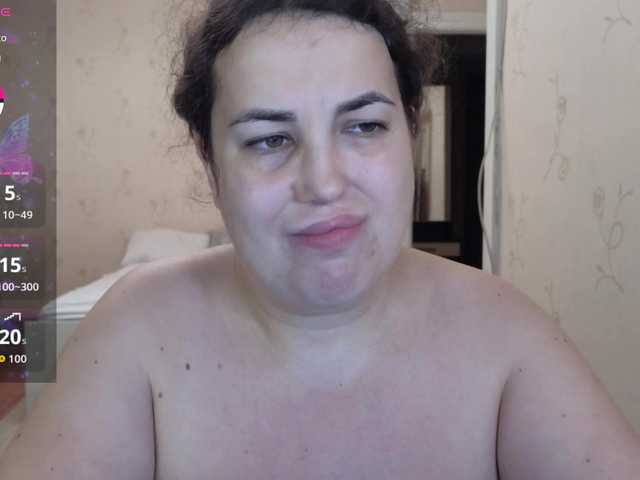 Vlada-13 live cam on BongaCams