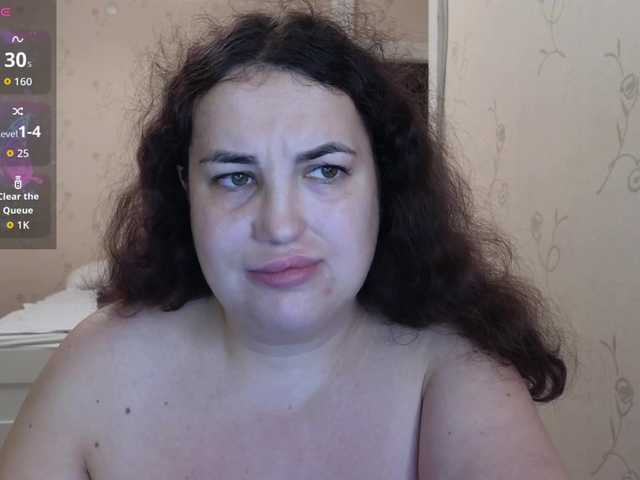 Vlada-13 live cam on BongaCams
