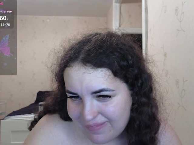 Vlada-13 live cam on BongaCams
