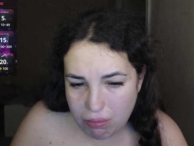 Vlada-13 live cam on BongaCams