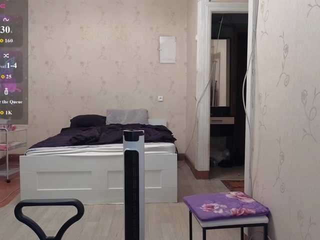 Vlada-13 live cam on BongaCams