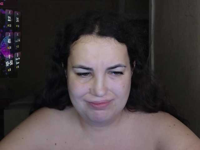 Vlada-13 live cam on BongaCams
