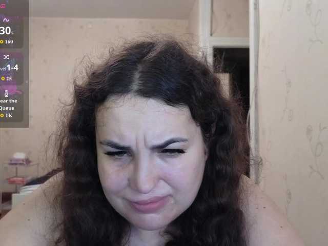 Vlada-13 live cam on BongaCams