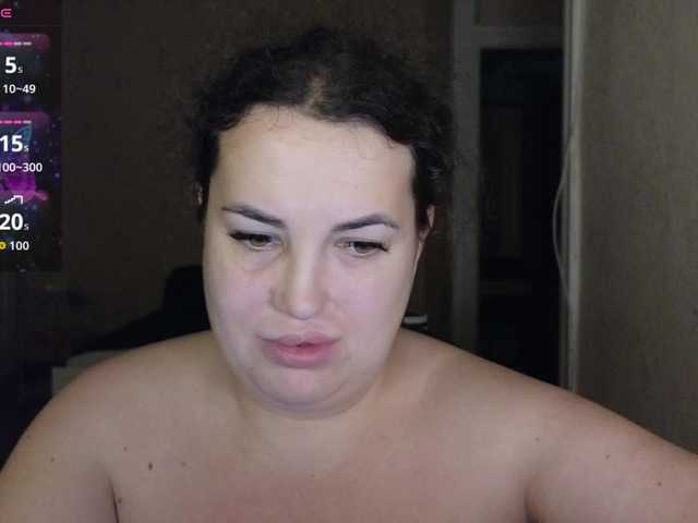 Vlada-13 live cam on BongaCams
