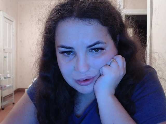 Vlada-13 live cam on BongaCams
