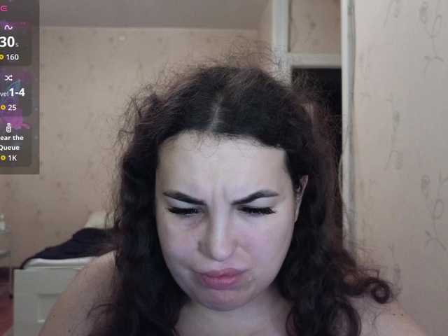 Vlada-13 live cam on BongaCams
