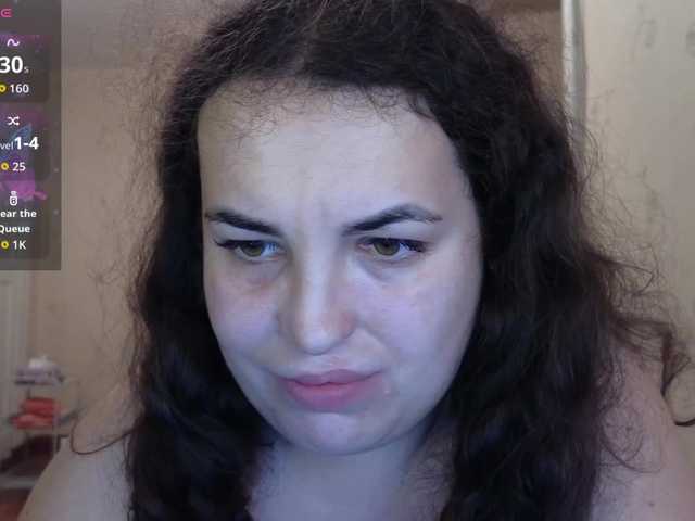 Vlada-13 live cam on BongaCams